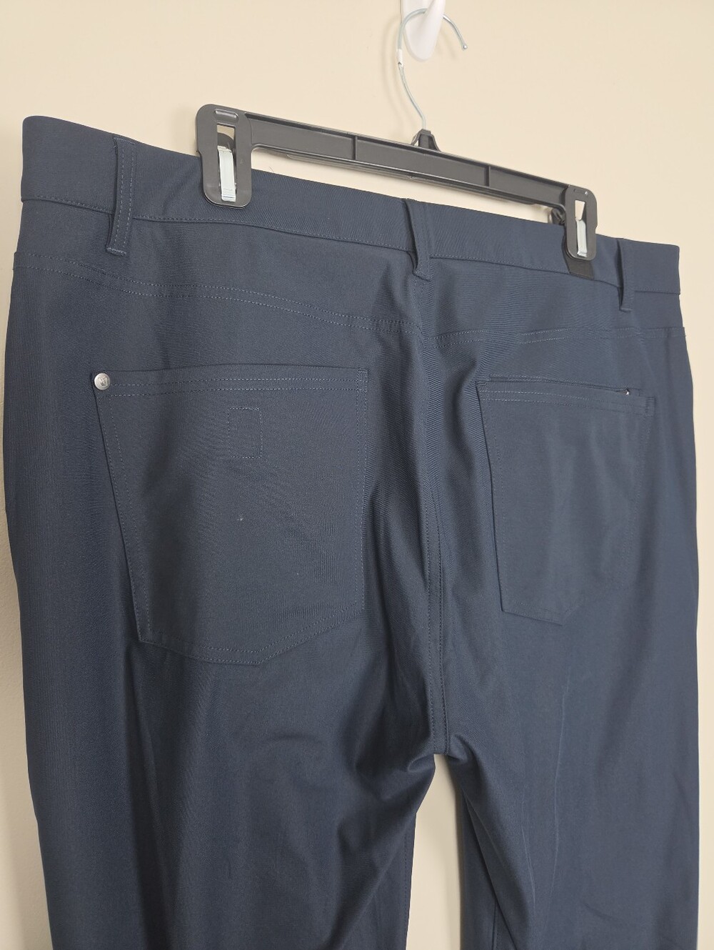 Vuori Meta Pant Mens 38 x 32 Blue Athletic Slim Fit Performance Golf Pants V430 - Picture 5 of 10